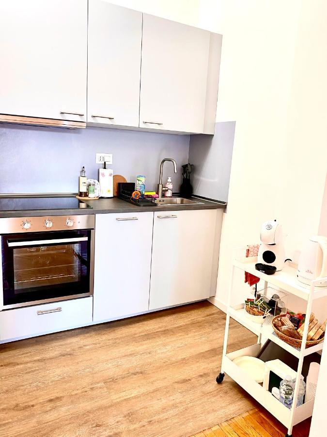 Daniela'S Spazioso Appartamento Ai Navigli Milano Eksteriør billede