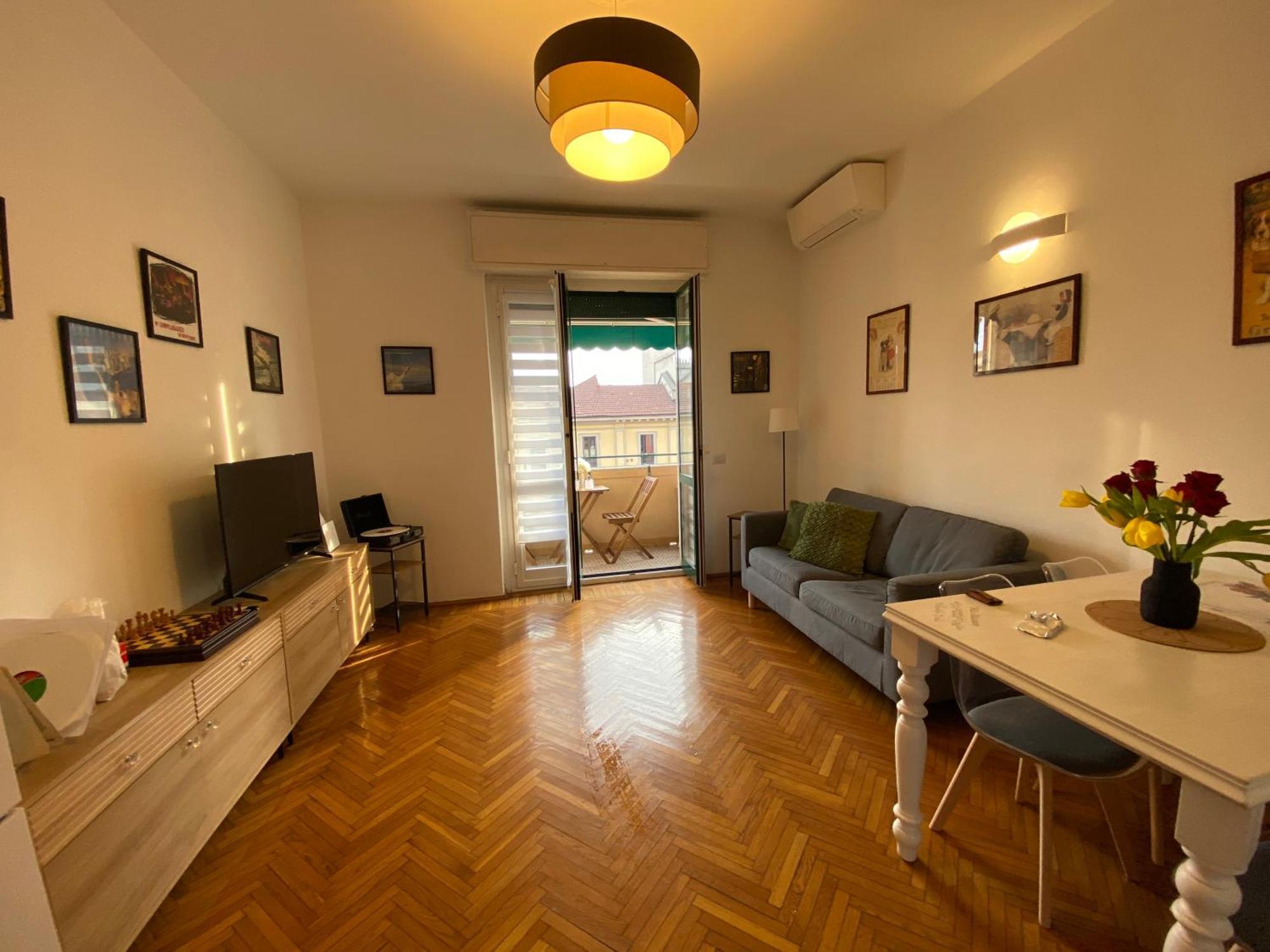 Daniela'S Spazioso Appartamento Ai Navigli Milano Eksteriør billede